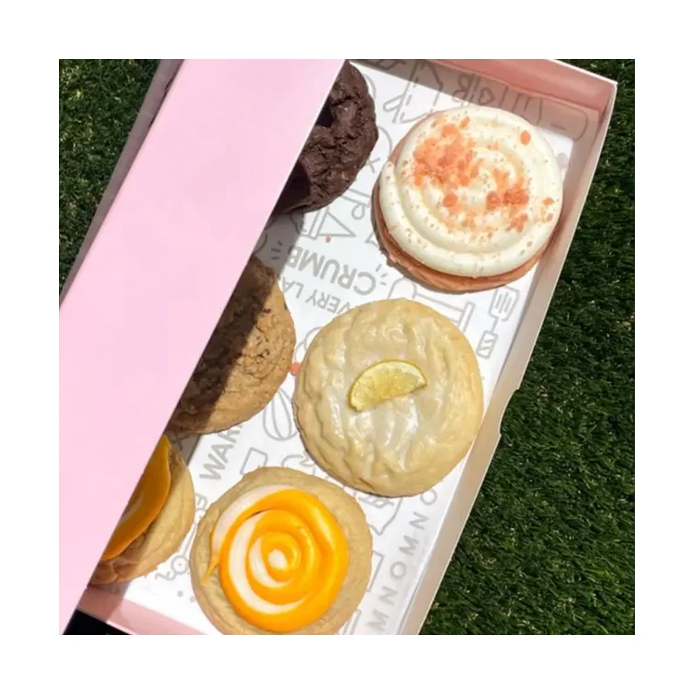 Factory Direct Sales Custom Takeaway Paper Cardboard Packaging Sweet Cup Cake Dessert Pastry Box