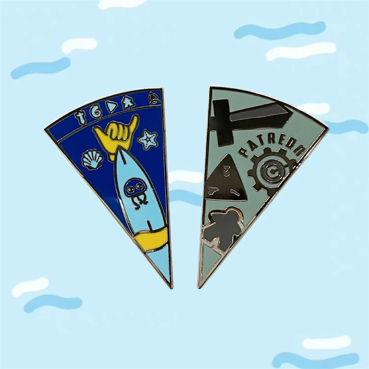 Wholesale Custom Tarot Enamel Pin Badge Card Cup Cat Sun Star Cloud Lapel Pin Badge Enamel Pin For Decoration