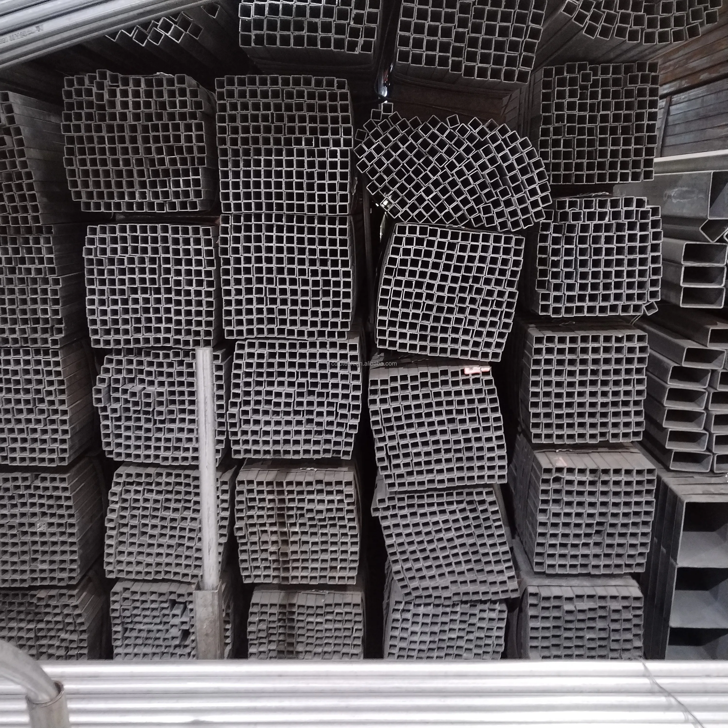 Jiapei Tomato Green House Large Hydroponics Multi-span Film Sheet Greenhouse with Tomato Growing System Large Large Solar Fans