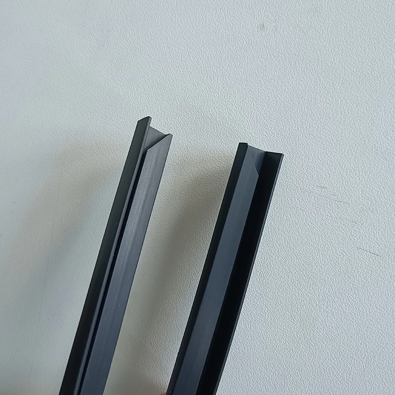 Customized Automatic Rubber Plastic PVC Door and Window Extrusion Seal Strips