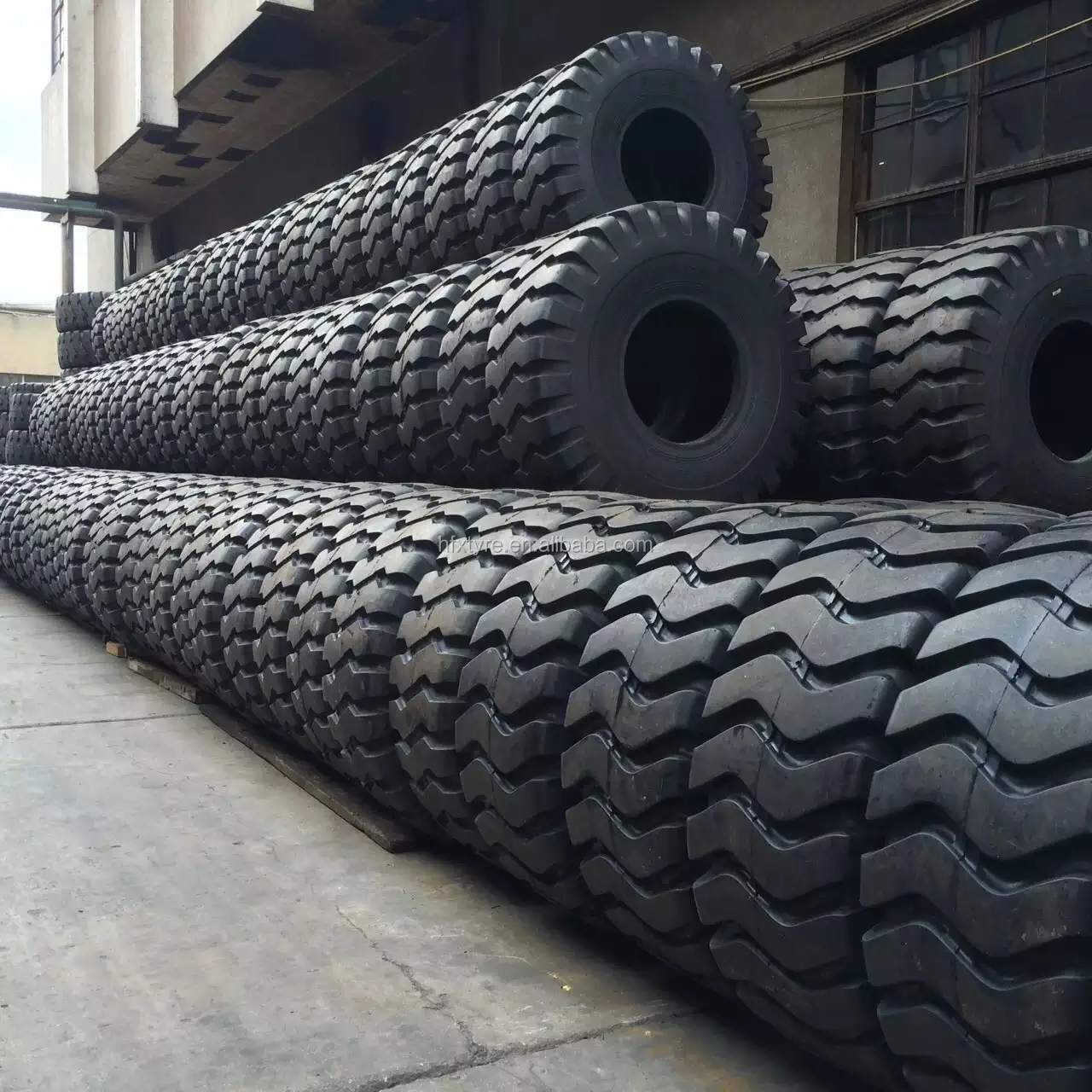 High quality  27.00R49 E-4  OTR tire