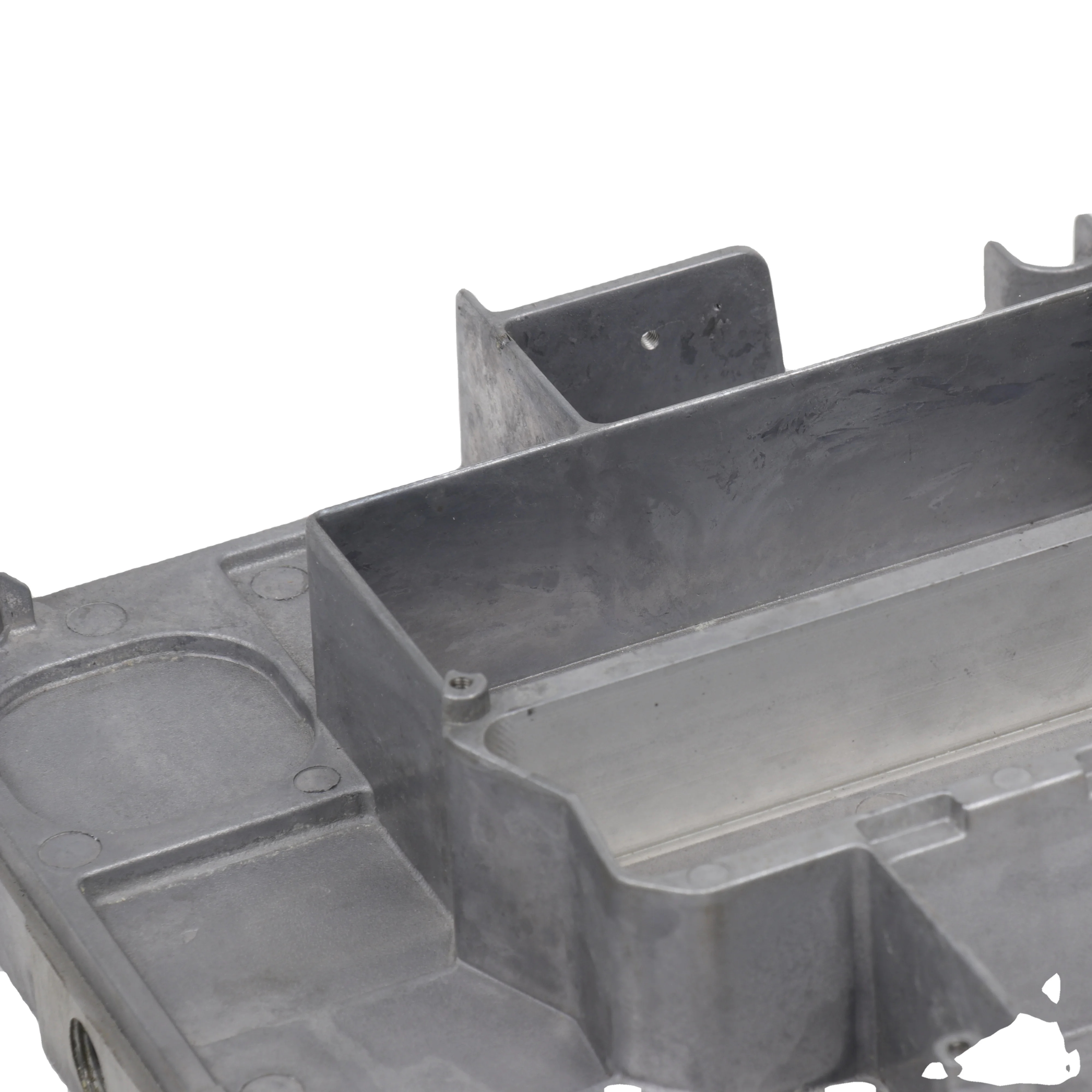 China Direct Die Casting Factory High Precision Aluminum Die Cast Automobile Engine Cover