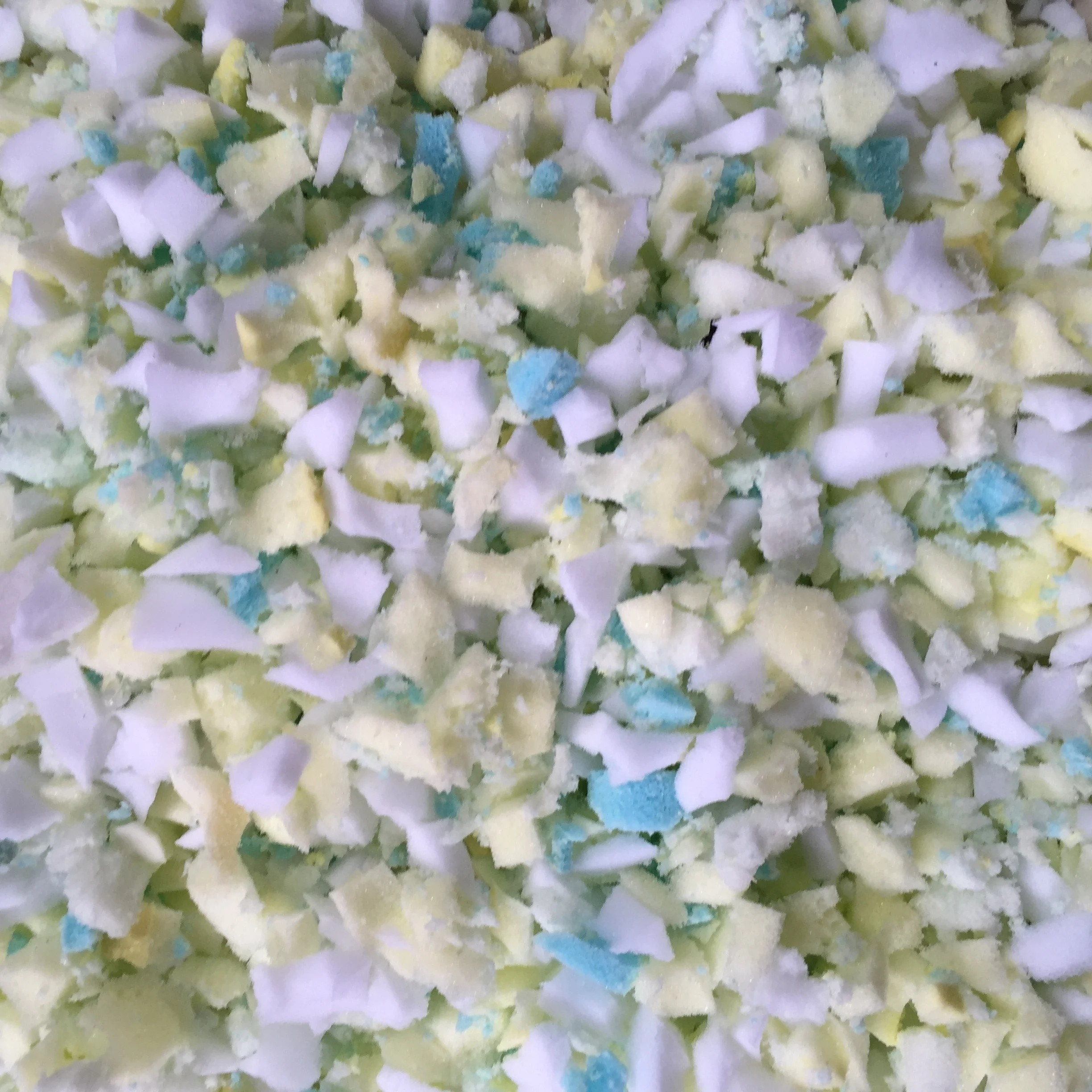 cheap shredded Bra foam scrap fabric sponge 100% dry clean shredded waste pack scrap pillow fillings