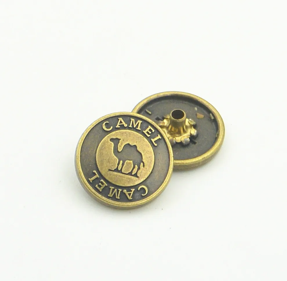 Factory Camel pattern design antique garment accessories colorful special stable Washable resin metal button