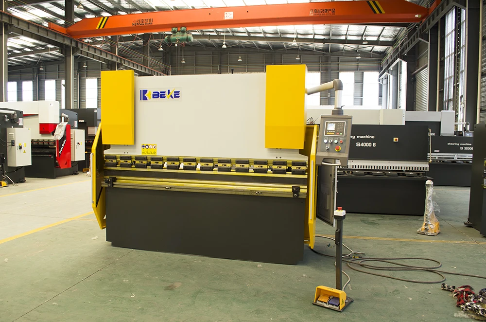 Прессовый тормозной станок BEKE E21 30t 1600
