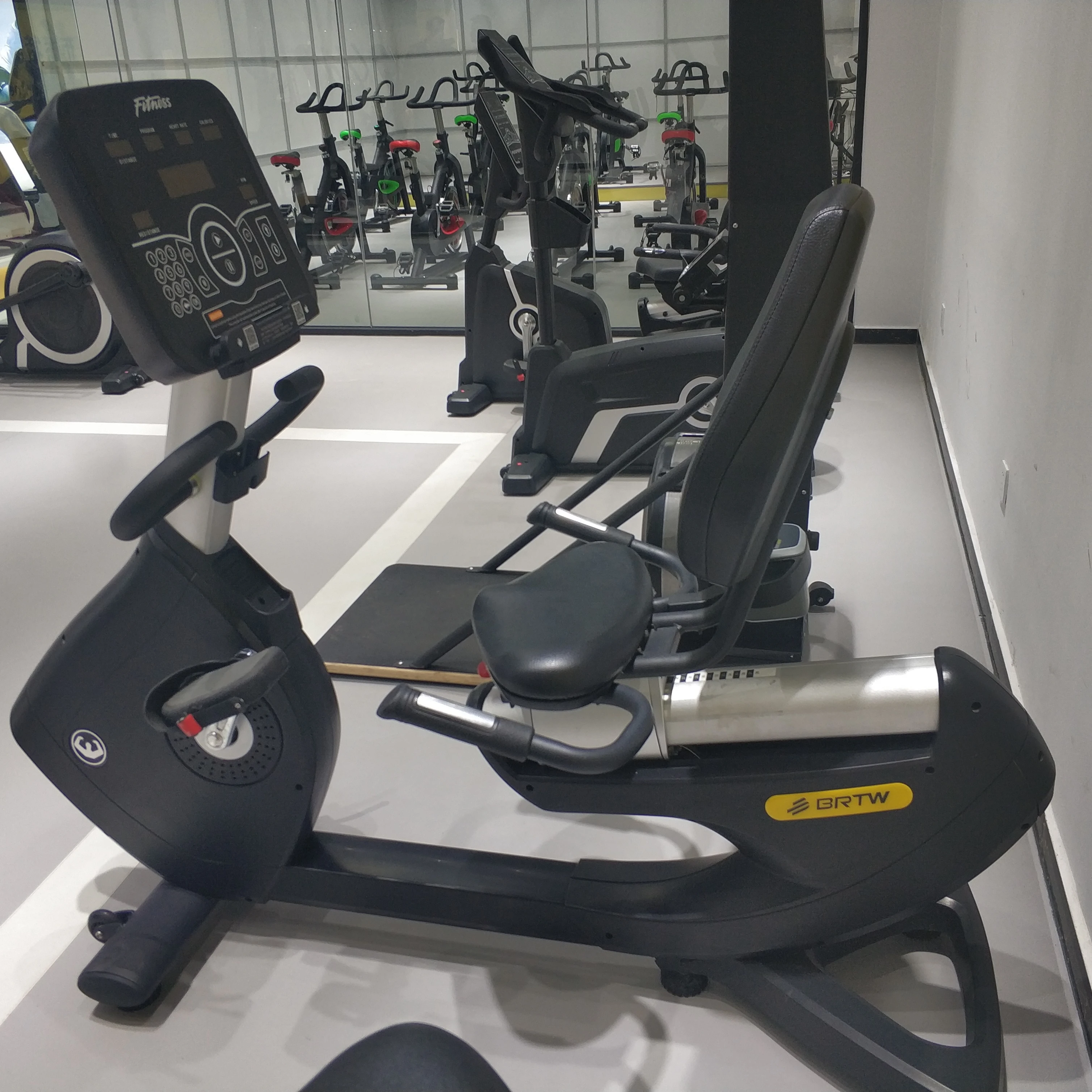 Коммерческое оборудование для спортзала и фитнеса EB8800, магнитный лежачий велосипед, велотренажер