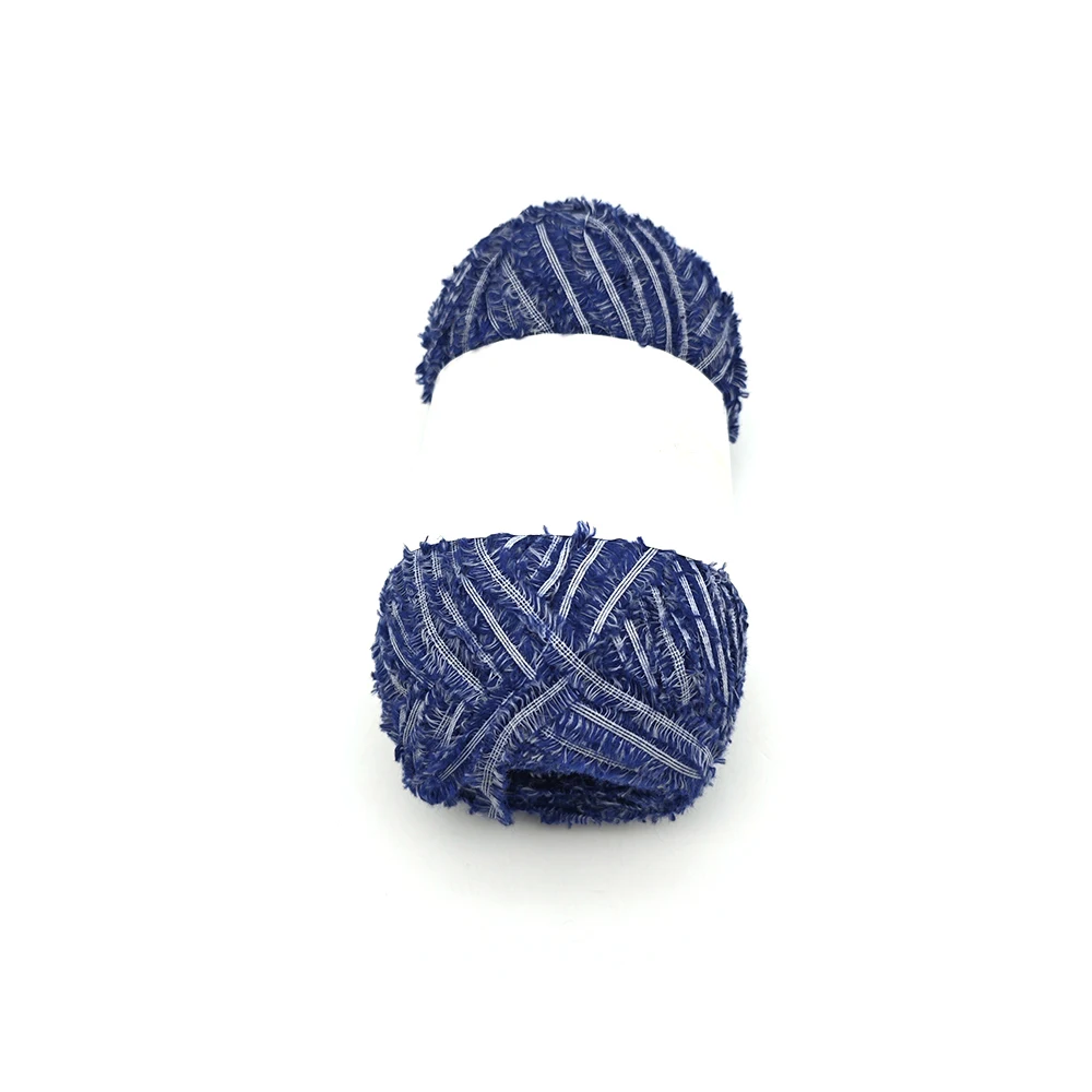 China factory hand knitted soft fancy yarn for knitted scarves and blankets