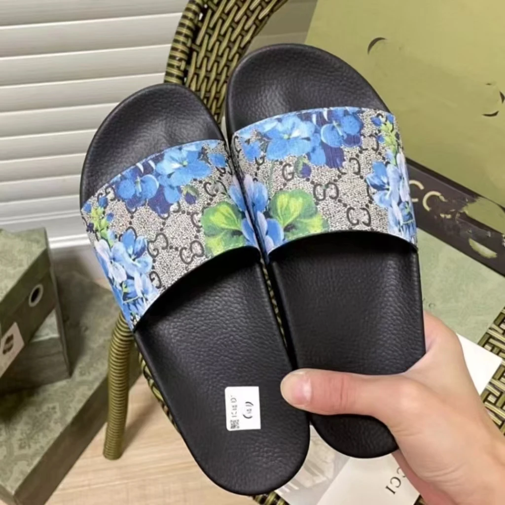 Summer Fashion Slippers Sandals Luxury Famous Brands Slippers French Fashion New Large Size Customizable Sandals