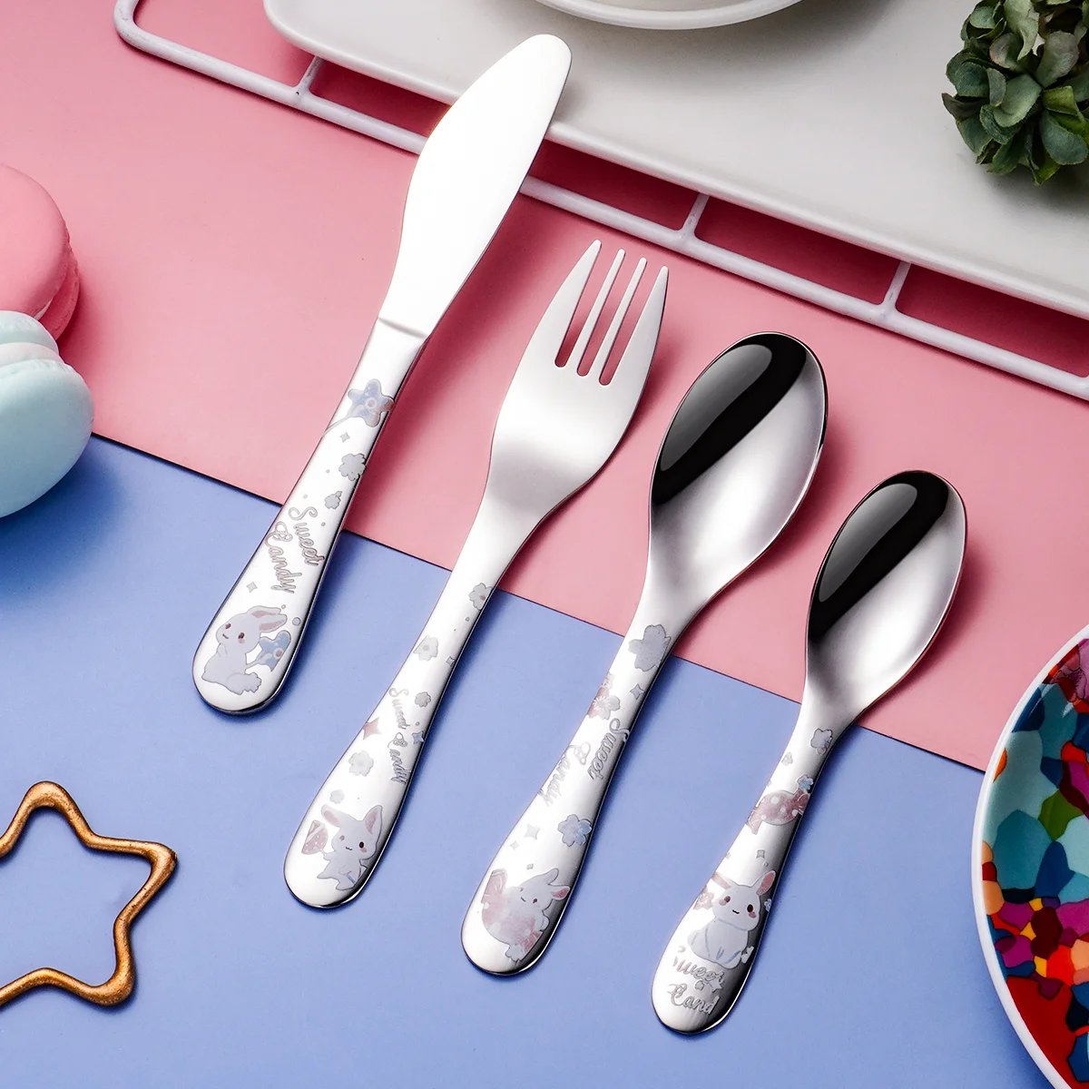 Wholesale Popular Cute Cartoon Animal Kids Flatware Cute Children Tableware Stainless Steel Baby Cutlery With Funny Pattern