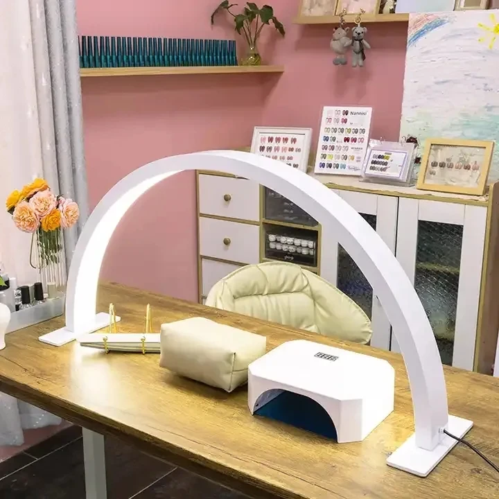 Newest Postmodern Nordic Simple Eye Protection Decoration Romantic Nail Table Lamp Made In China table nail