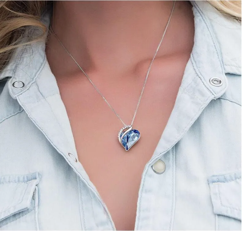 Trendy Ocean Heart Crystal Rhinestone 12 Months Clavicle Chain Dainty Luxury Ladies Gift Pendant Necklace