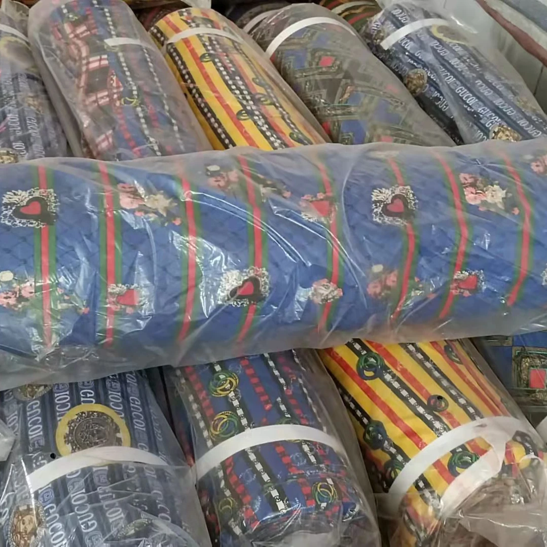 Китайская Высококачественная трикотажная ткань из 95% полиэстера, в наличии, замшевая ткань для Акваланга, ткань из спандекса для спортивной одежды