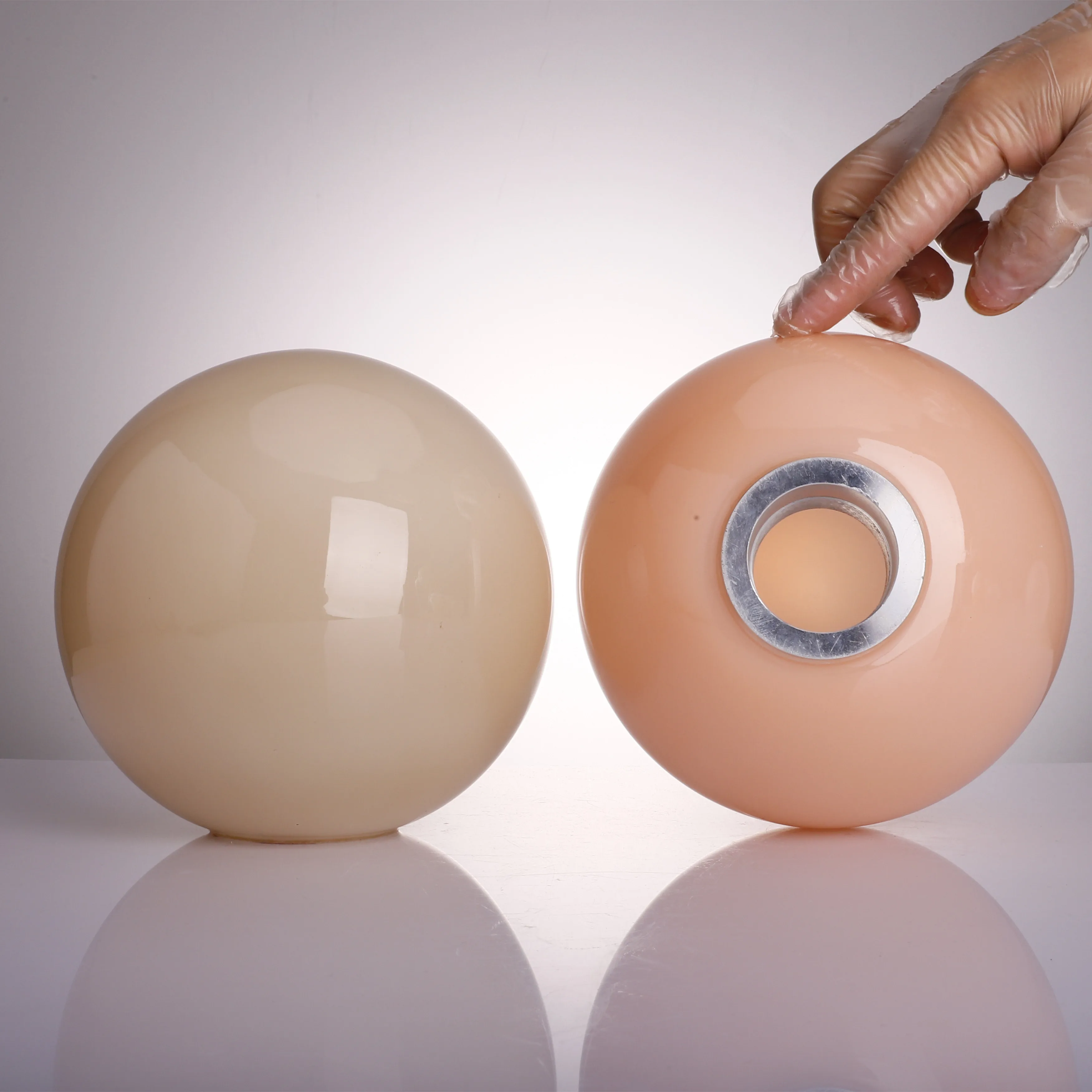 Индивидуальный современный подвесной светильник из боросиликатного шара с матовым стеклом