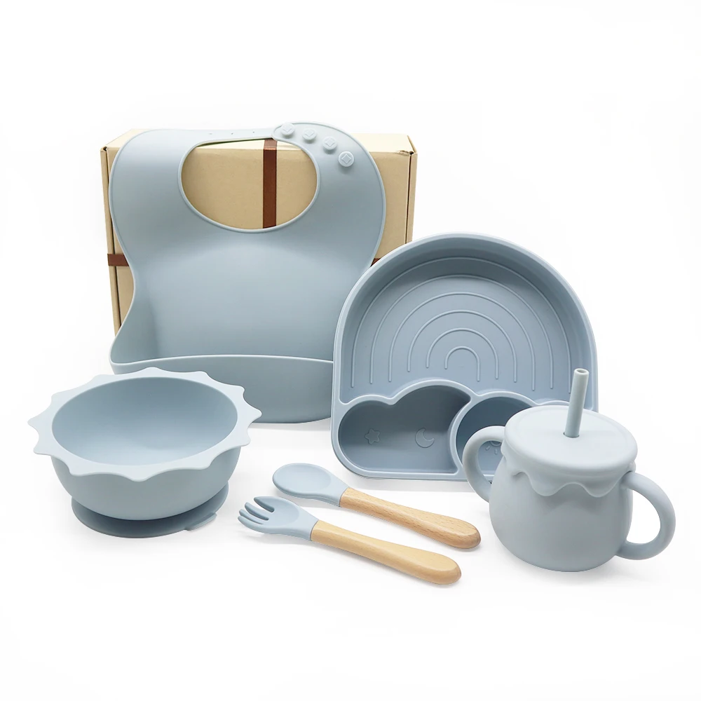 New Product Ideas 2022 Baby Feedings Tableware Set Supplies 100% Food Grade Bpa Free Silicone Dinnerware Suction Baby Bowl