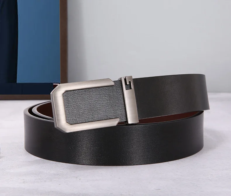 Factory Price Casual Versatile Letter Plate Buckle Double Use Split Leather Belt for Youth Daily Travel