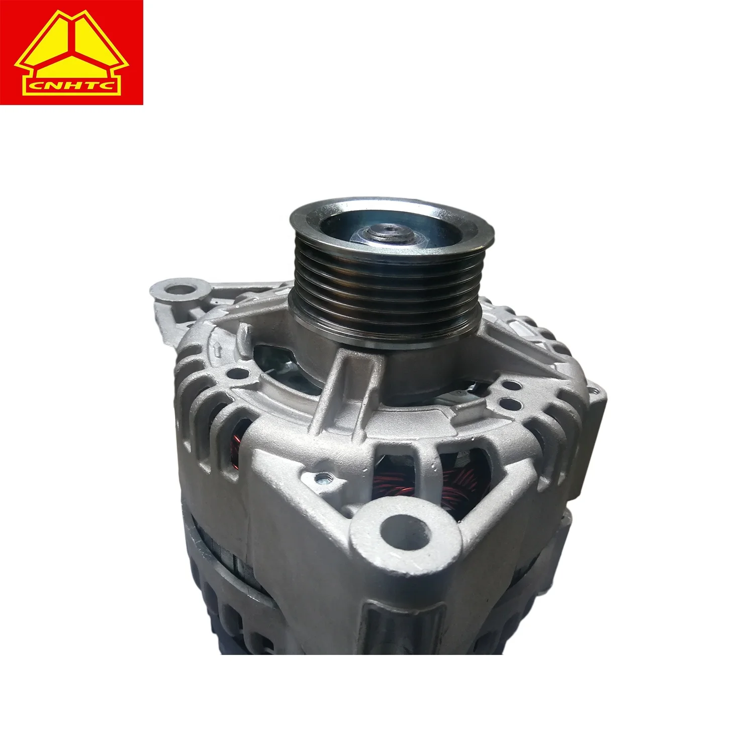 Original SINOTRUK HOWO Truck Spare Parts 28V/70A Used For Chinese Brand Alternator
