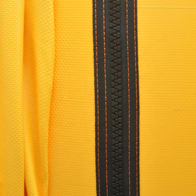 Positive pressure ventilation low wind resistance air ventilation ducting for highway tunnel