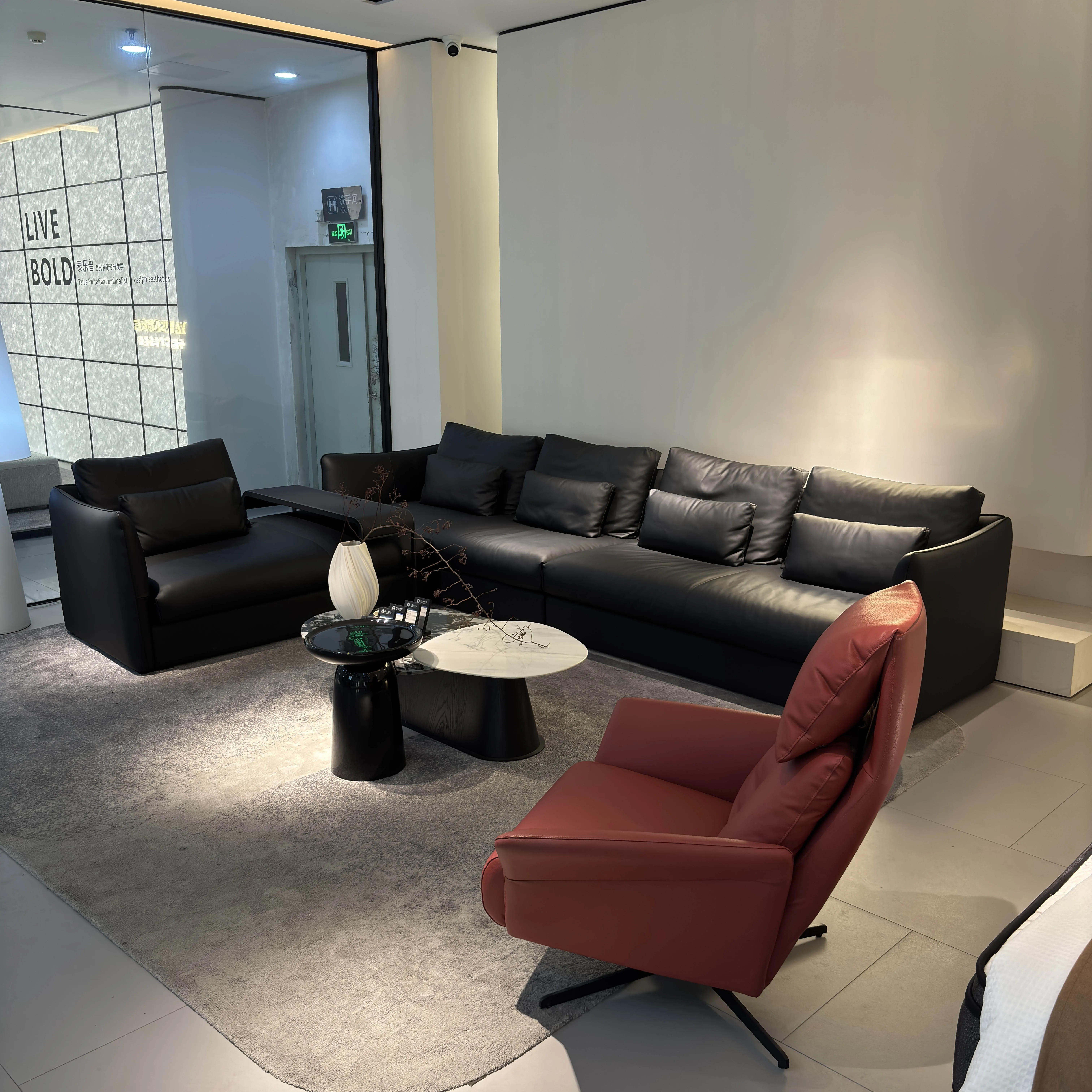 YAEONS Designer Italian Modern Luxury Leather L Shape Sectional Sofa Set Nordic Black Elegant Modular Corner Sofa Couch for Home