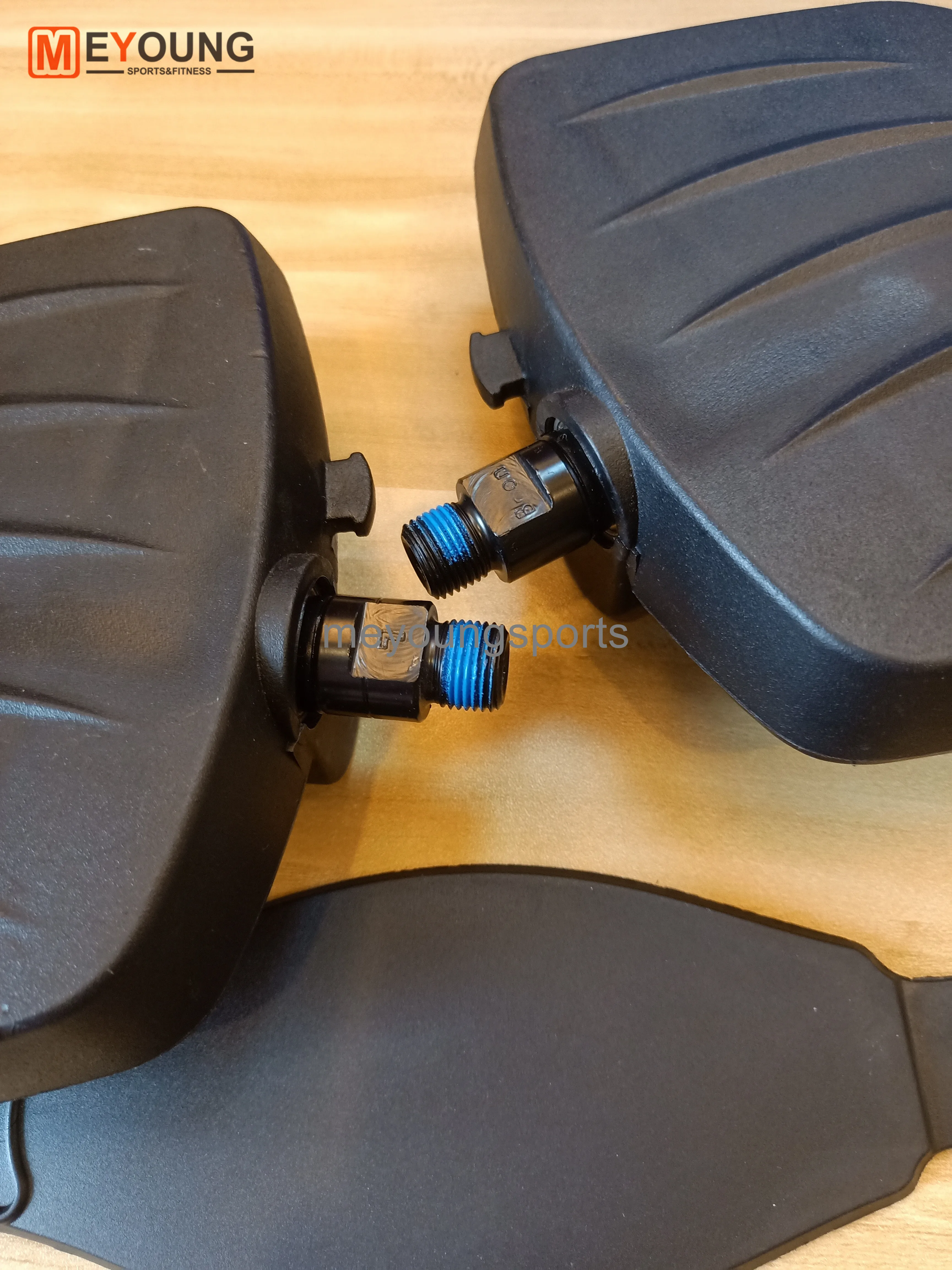
Sealed Bearing Exercise Bike Pedals With Straps Fitness Equipment Spare Parts JD-36A 