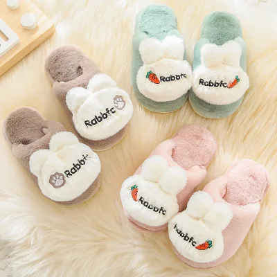 Manufacturer Hot Winter Children Shoes Cute Animal Indoor Plush Slippers For Kids