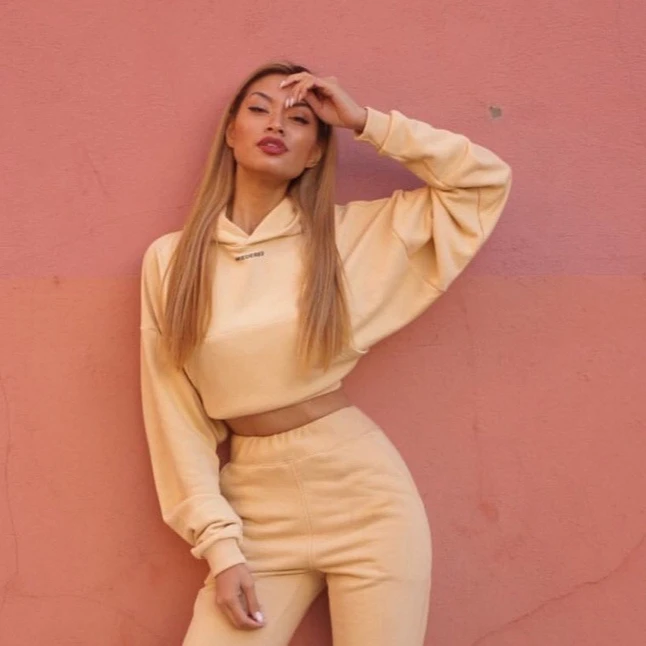 New Design shorts and hoodie set women croptop  hoodie women set with high quality