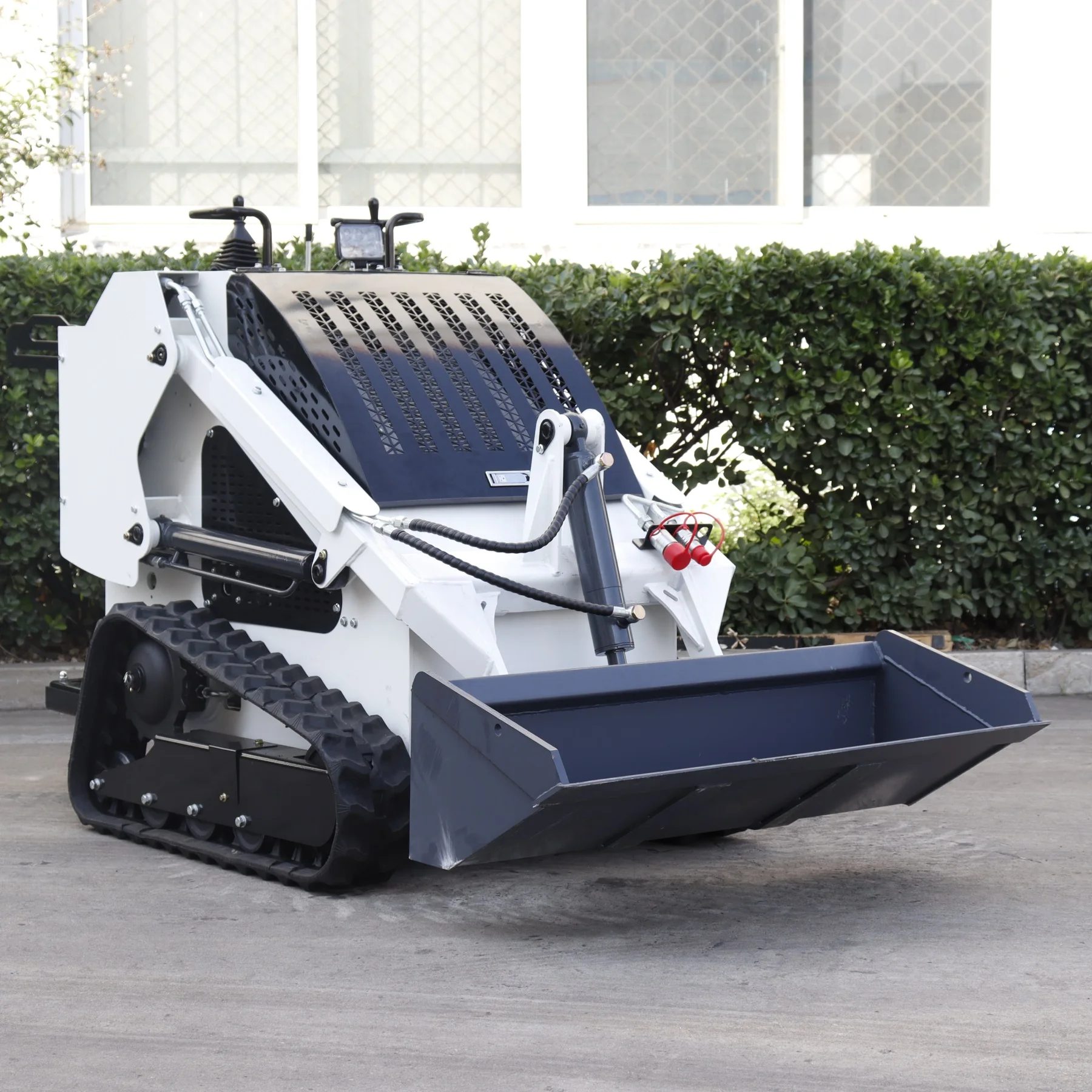 Good price 2024 ! Mini Skid Steer Loader Diesel Engine Crawler Loader With Attachment