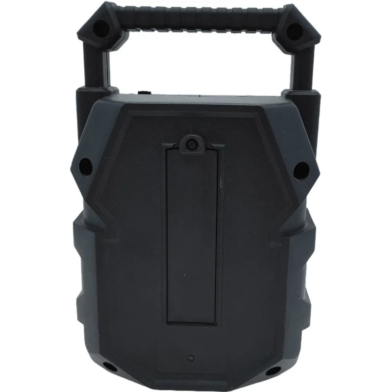 wireless portable outdoor speaker with FM radio 4 inch factory price wholesale