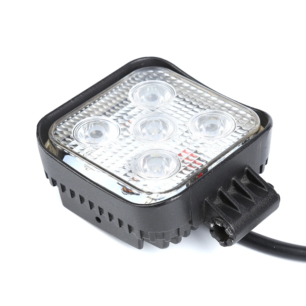 LC  Hot Sell Super Bright wholesale LED Working Light 005C IP68 12V 24V 15W 1500LM LED Work Light For Truck Tractor Motorcycle