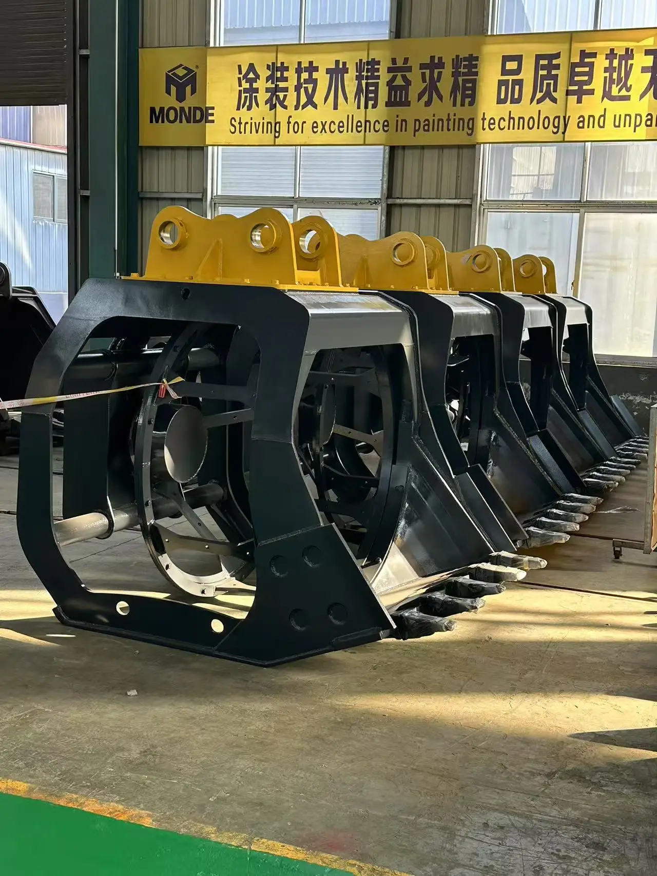 MONDE Excavator Attachments Screening Buckets Rotary Screen Bucket