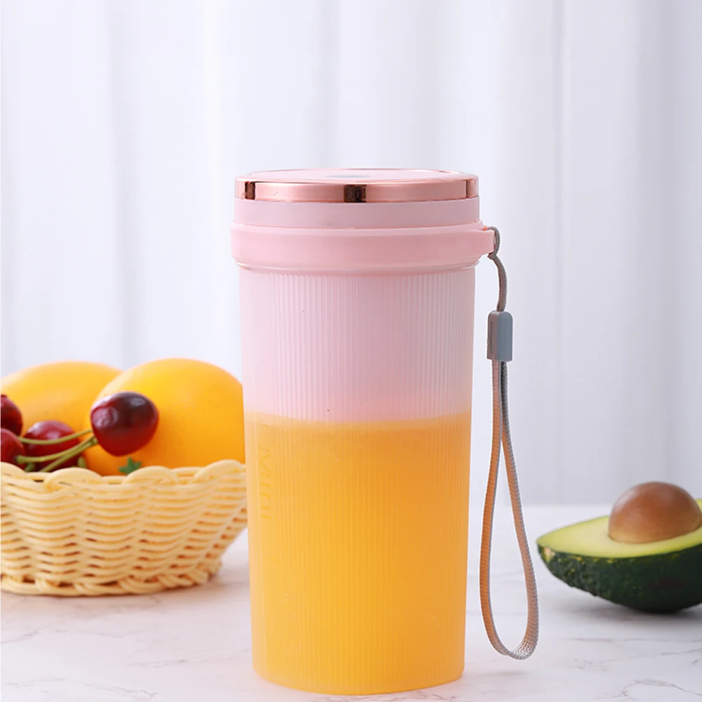 Wholesale Price Mini Juicer Extractor Machine Orange Juicer Portable Blender USB Rechargeable 1500mAh Battery