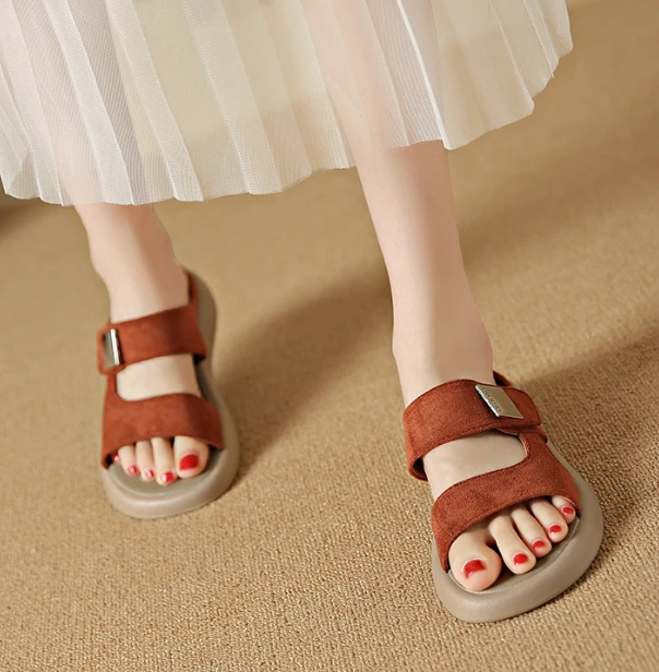 UP-0843J 2024 New Style Flat Shoes 42 size Casual Beach Sandals for Women