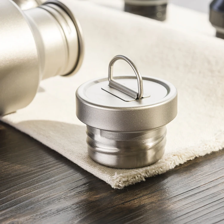 Eco-friendly Single Wall Water Bottle Light Weight Portable Drink bottle Pure Titanium Sport Bottle for Hiking Camping