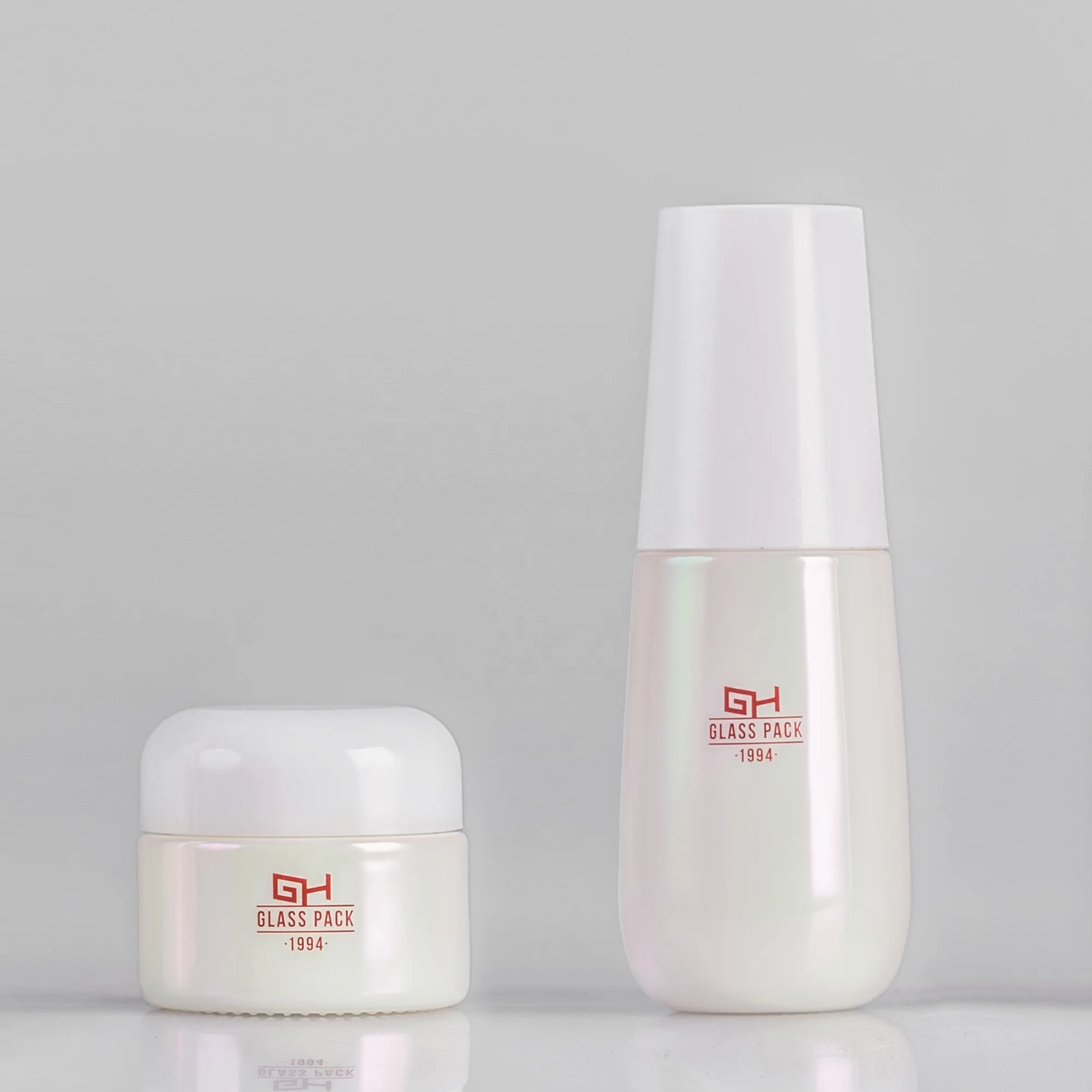 
Opal glass jar and essential oil bottle cosmetics container for skincare packaging 