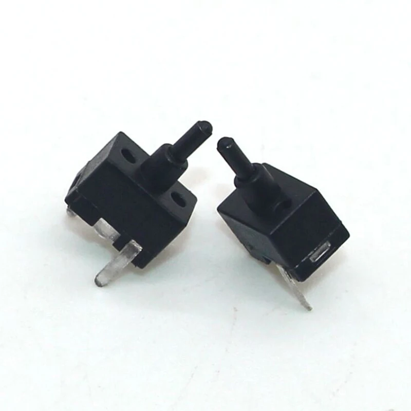 The plug-in DIP2 foot detects the normally closed microswitch detector switch