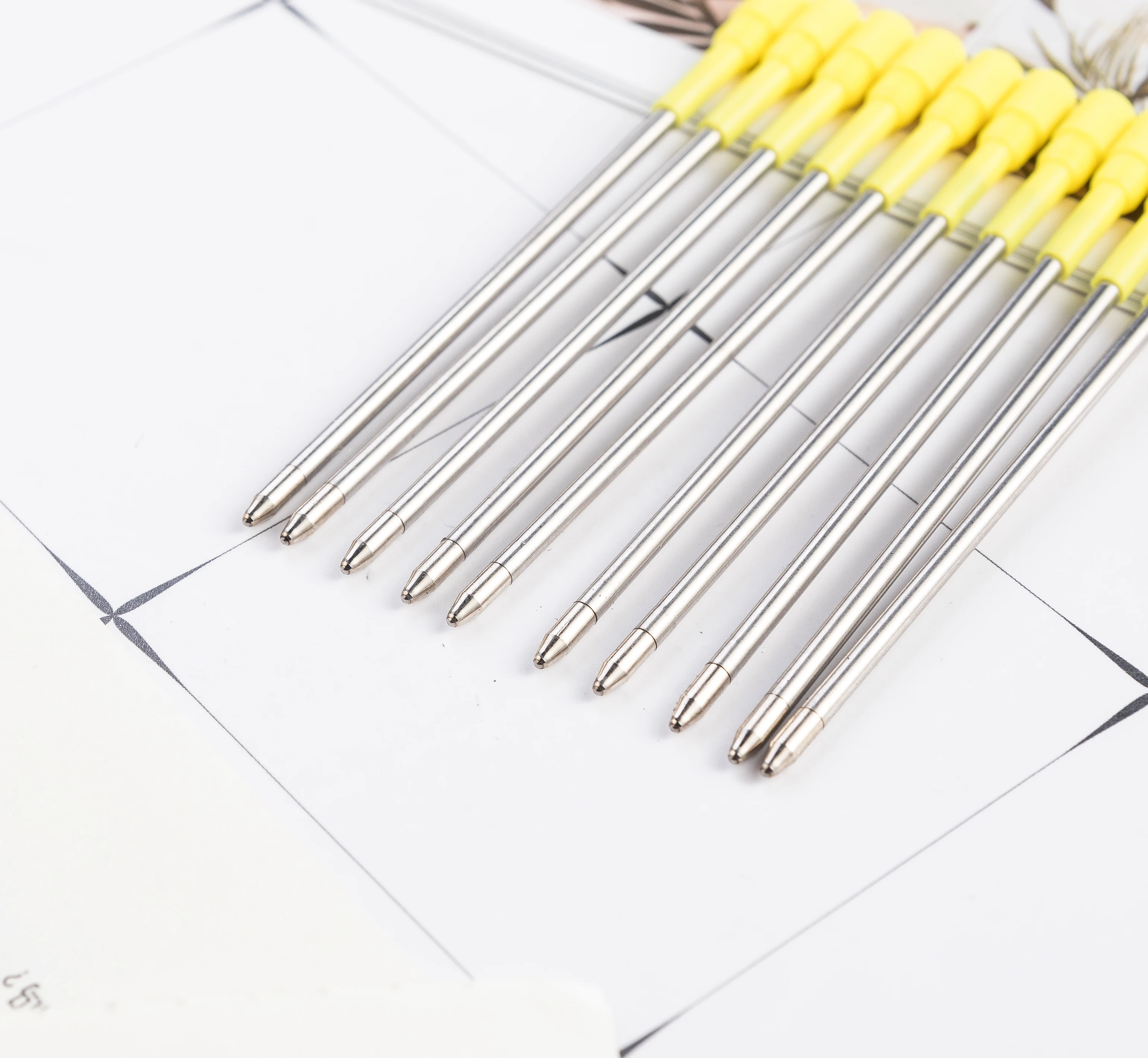 2019 Прямая оптовая продажа, металлические алмазные стержни для ручек, шариковая ручка для заправки, стержни для шариковых ручек, чернила для заправки