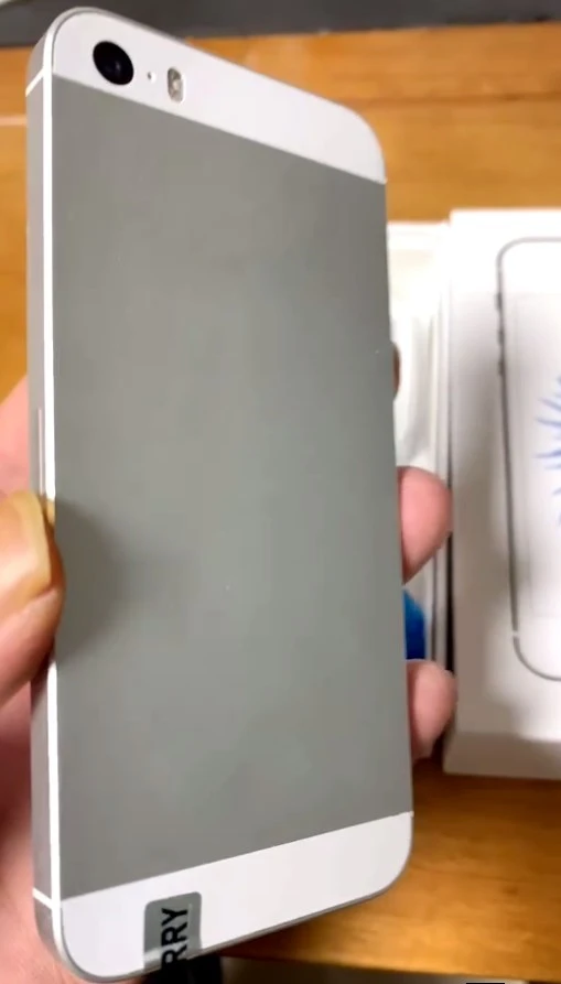  Оптовые дешевые цены для iphone SE б/у разблокированный мобильный телефон доступен