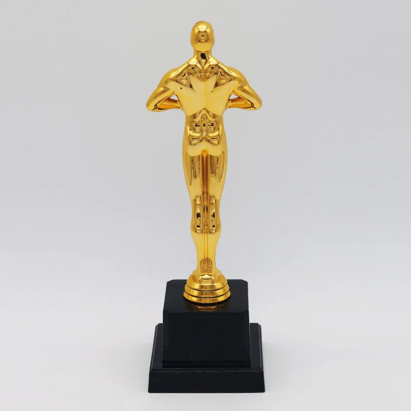 Оптовая продажа пластиковый трофей Oscar золотой мужской на заказ спортивный