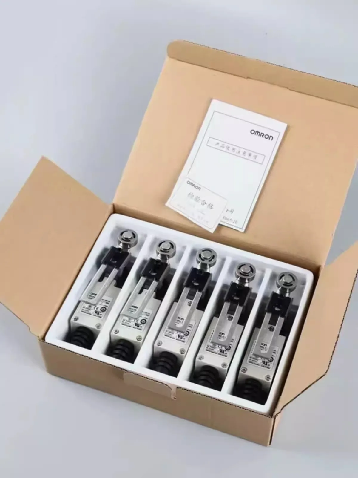 HL-5000 HL5000 New original Limit Switches Limit switch Roller plunger Trip switch