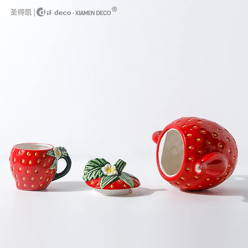 Custom Logo Fruit Design strawberry Teapot Ceramic Tea Cup and Pot Set Wholesale