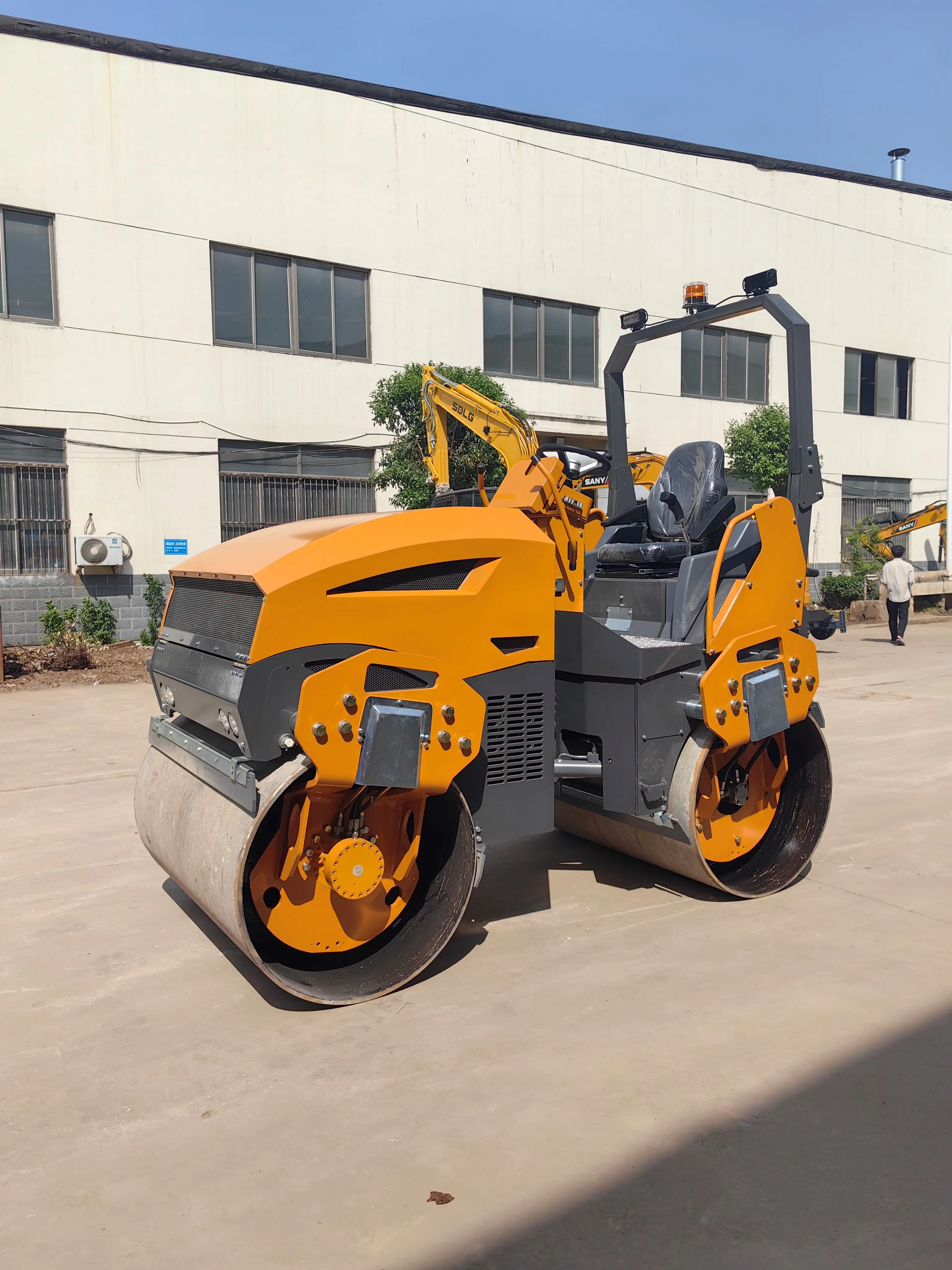 Manual Vibratory Road Construction Machinery 5 Ton Vibratory Cheap Sale Algeria