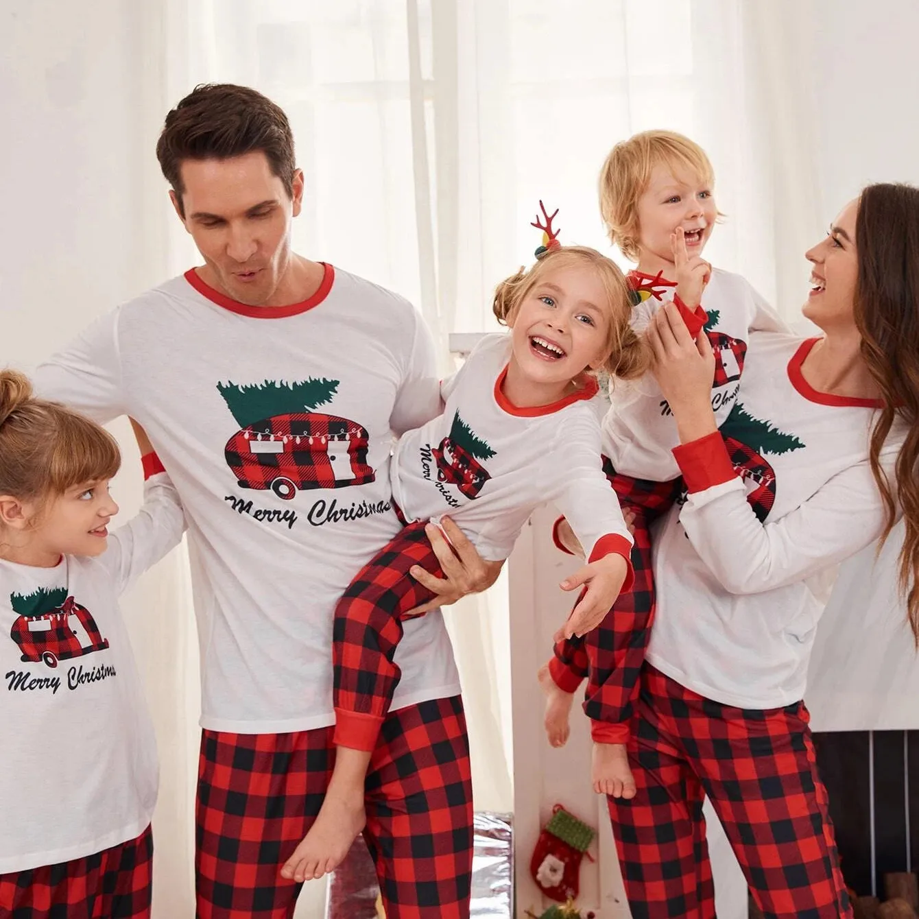 OEM ODM Christmas Pyjamas Print Top 1pc Buffalo Plaid Pants Matching Christmas Pajamas for Family