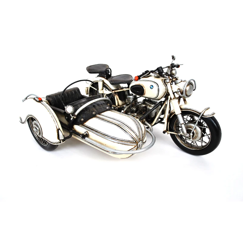 1961 OLD R60 SIDECAR 1:8-SCALE ANTIQUE MOTORCYCLE MODEL METAL CRAFT