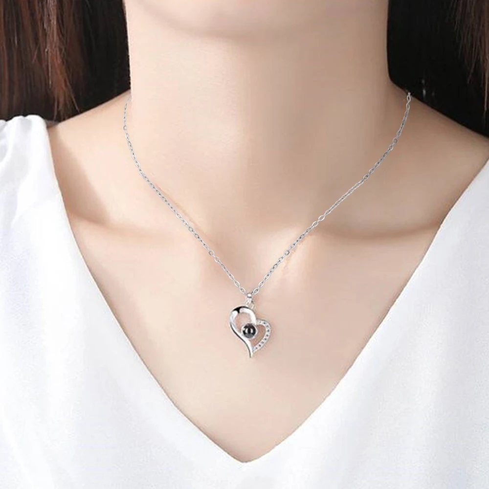 New Arrived Stainless Steel 100 Language I Love You Fashion Heart Pendant Projection Necklace Unique mother  daughter necklace