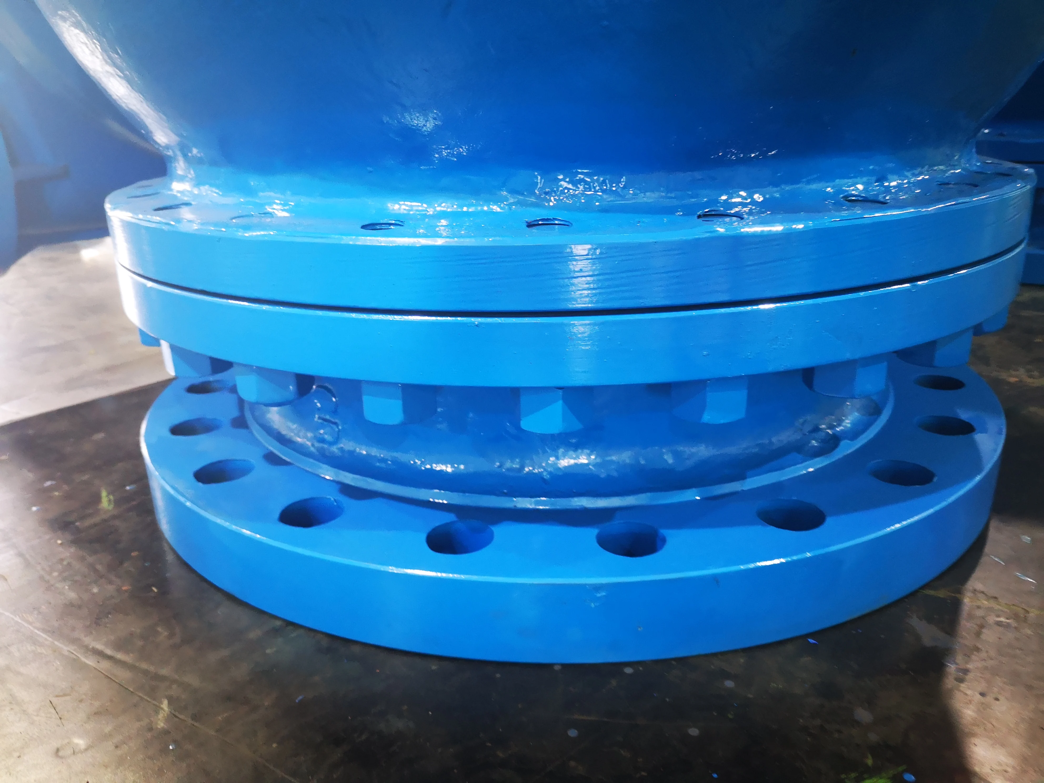 Eccentric Ball Valve body in ductile iron WCB with Pressure PN10 16