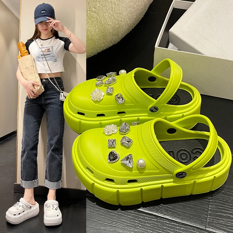 Hot Sale Cute Summer High Heels 6cm Platform Slippers Women Beach Sandals Non Slip Lightweight Outdoor Metal Chain Sandals Girls
