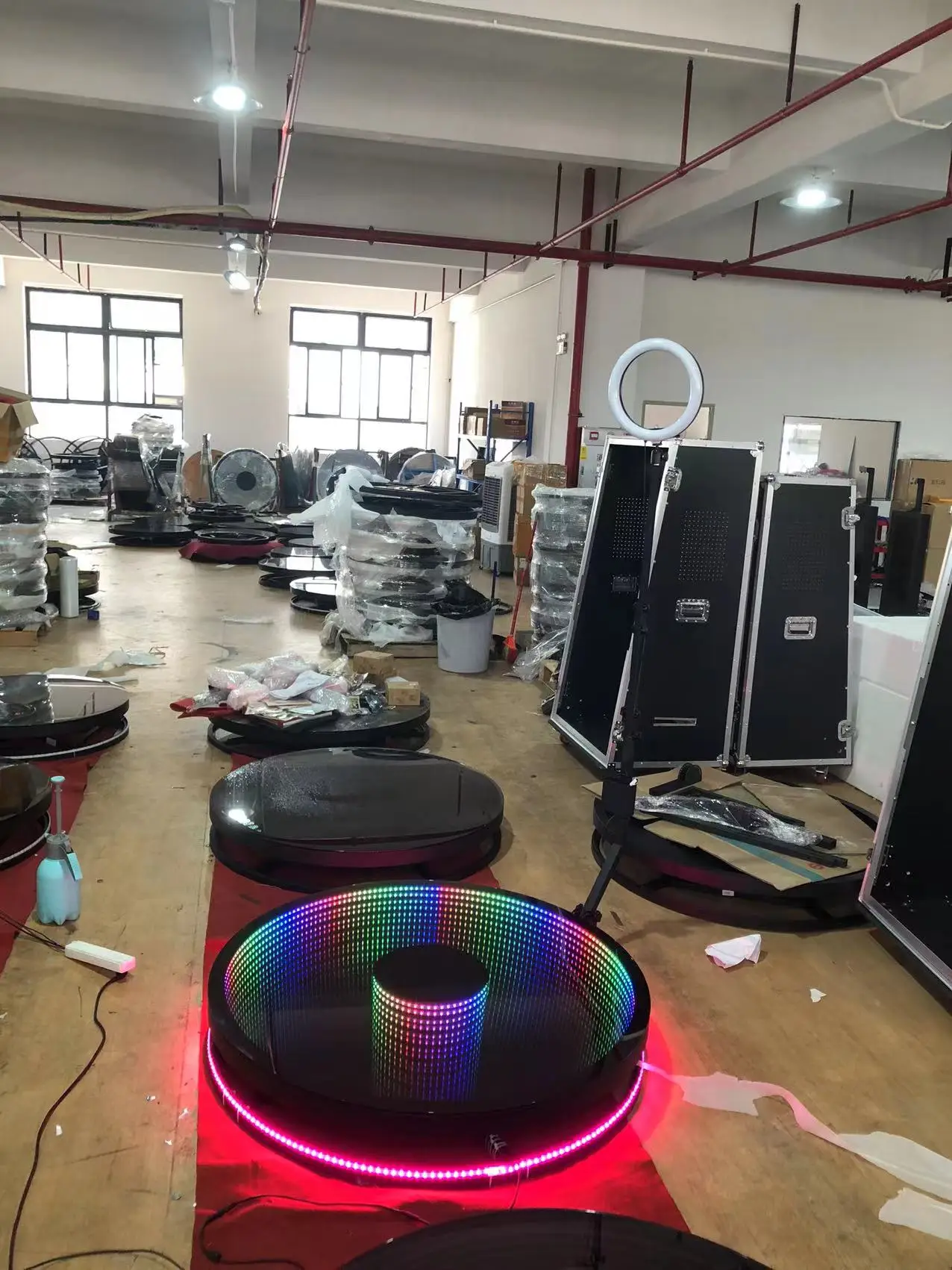 Professional Electric 360 Photo Booth 5 People Telecomando Shenzhen Photobooth Pole 100cm Infinite Glass Platform for Party
