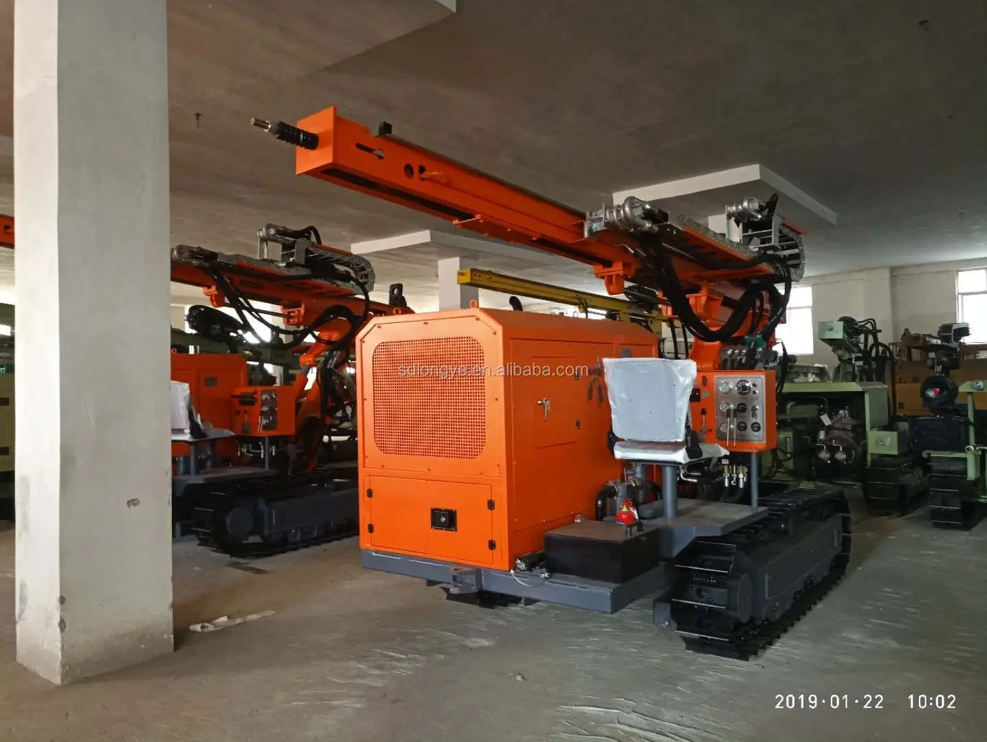 MZ460Y-2 hydraulic ramming  pile driver mini pile driving machine from China