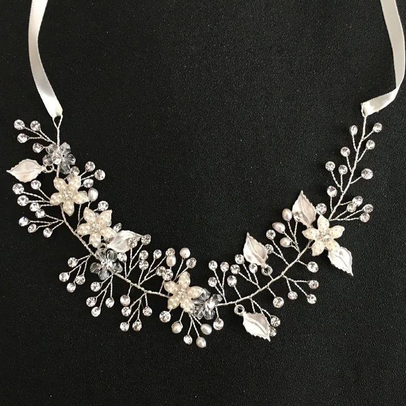 Женский обруч для волос SLBRIDAL, обруч ручной работы со стразами, пресноводным жемчугом, цветами, листьями, свадебное украшение