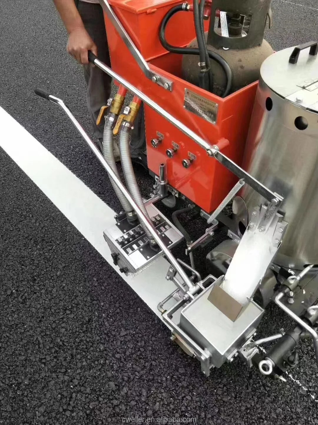 ISO9001 factory 10cm size of shoe thermoplastic road marking equipment for road  line painting marking street paint machine