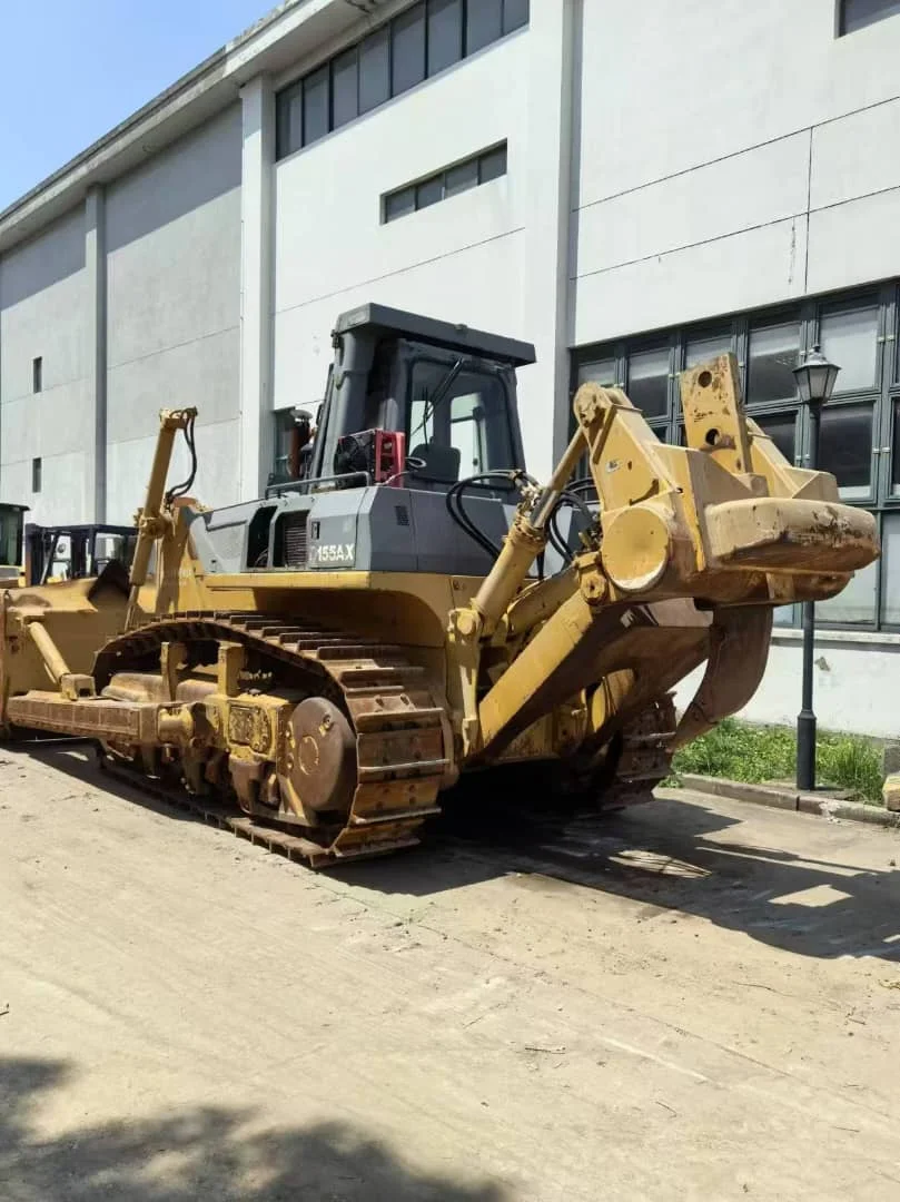 Used Original Year 2012 Komatsu Bulldozer D155AX-5 Good Performance 39 Ton Crawler Machine for Sale Shanghai Stock in China